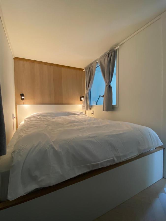 Entire Renovated Apartment From 1780 With Kitchen, Bath, Bedroom, And Living Room In Skuteviken Μπέργκεν Εξωτερικό φωτογραφία